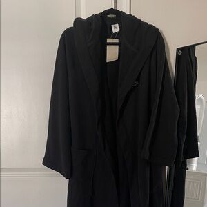NWT Black Hooded Robe